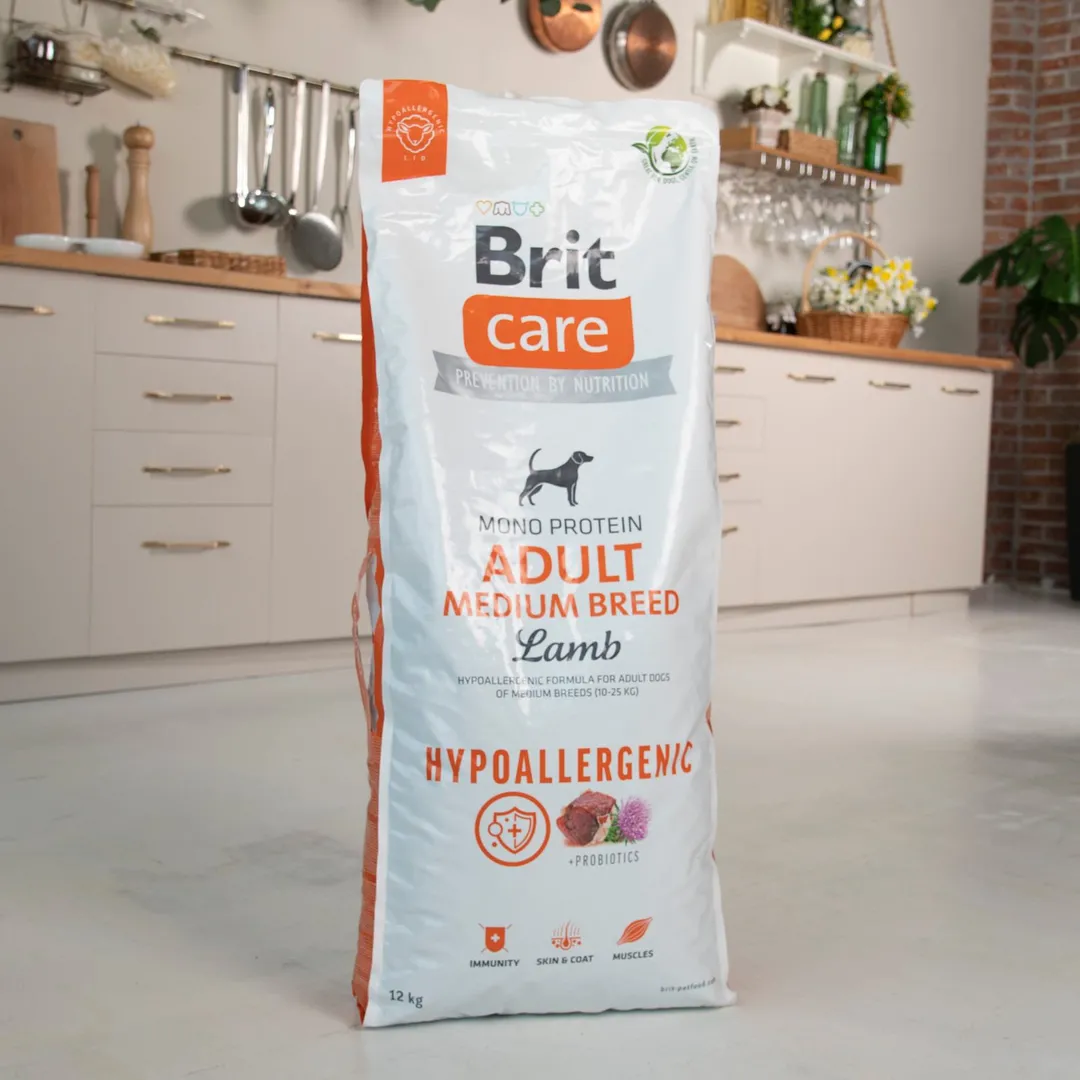 Brit Care Бріт 12кг д/собак Гіпоалерген Медіум Ягня  для сред.порід від 10-25кг